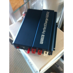 Mobitronic Iuou Batterilader 25 Amp.