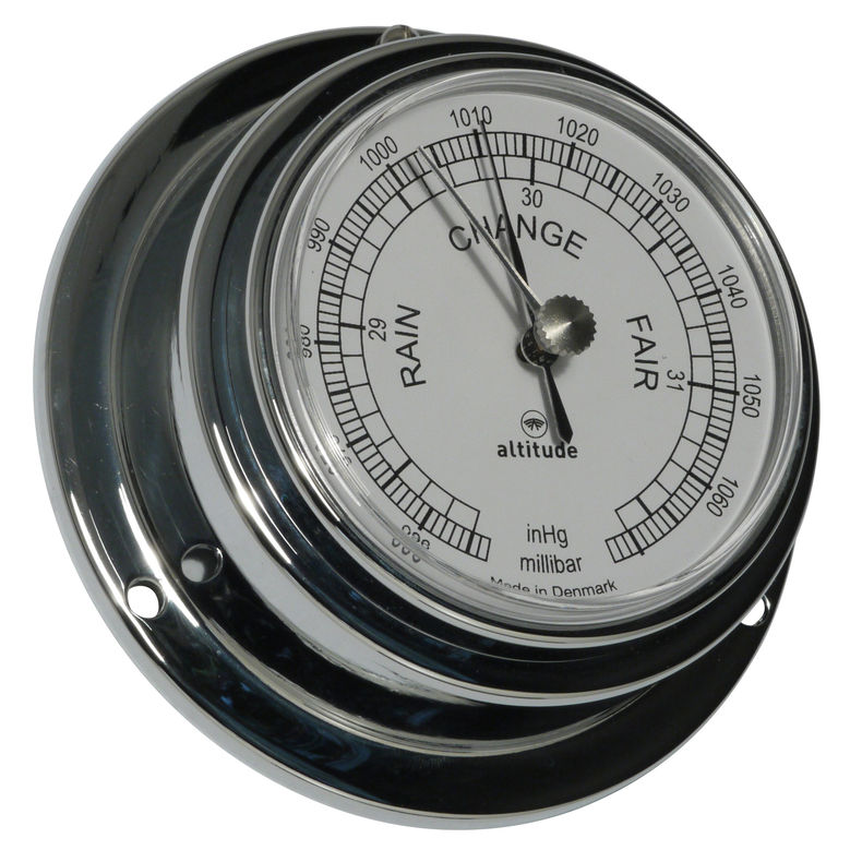 Altitude 843 - Barometer - Forkromet messing - adgang fortil - Ø95mm - Engelsk