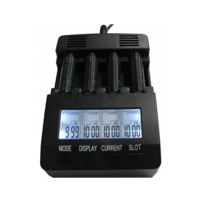 Japcell batterilader med LCD display til AA/AAA 4 stk