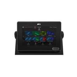 Raymarine Axiom+ 7 display med Lighthouse skort over Nord Europa