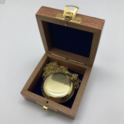 Kompas m. k�de i tr��ske