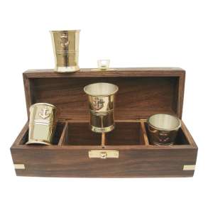 Snapseglas i Messing - 4 Stk. I Flot Tr-Gaveske